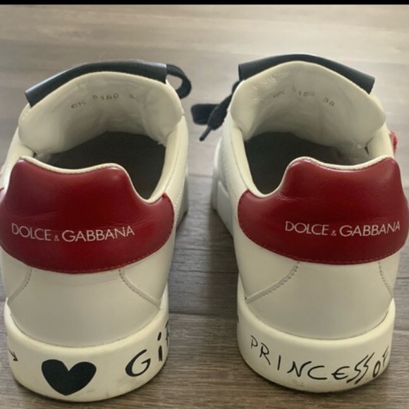 Authentic Dolce & Gabbana Graffiti Love sneakers - Picture 5 of 7